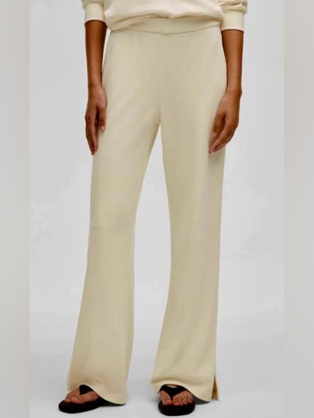 NWOT Lululemon Softstreme High-Rise Wide-Leg Pique Pants Women’s Size M